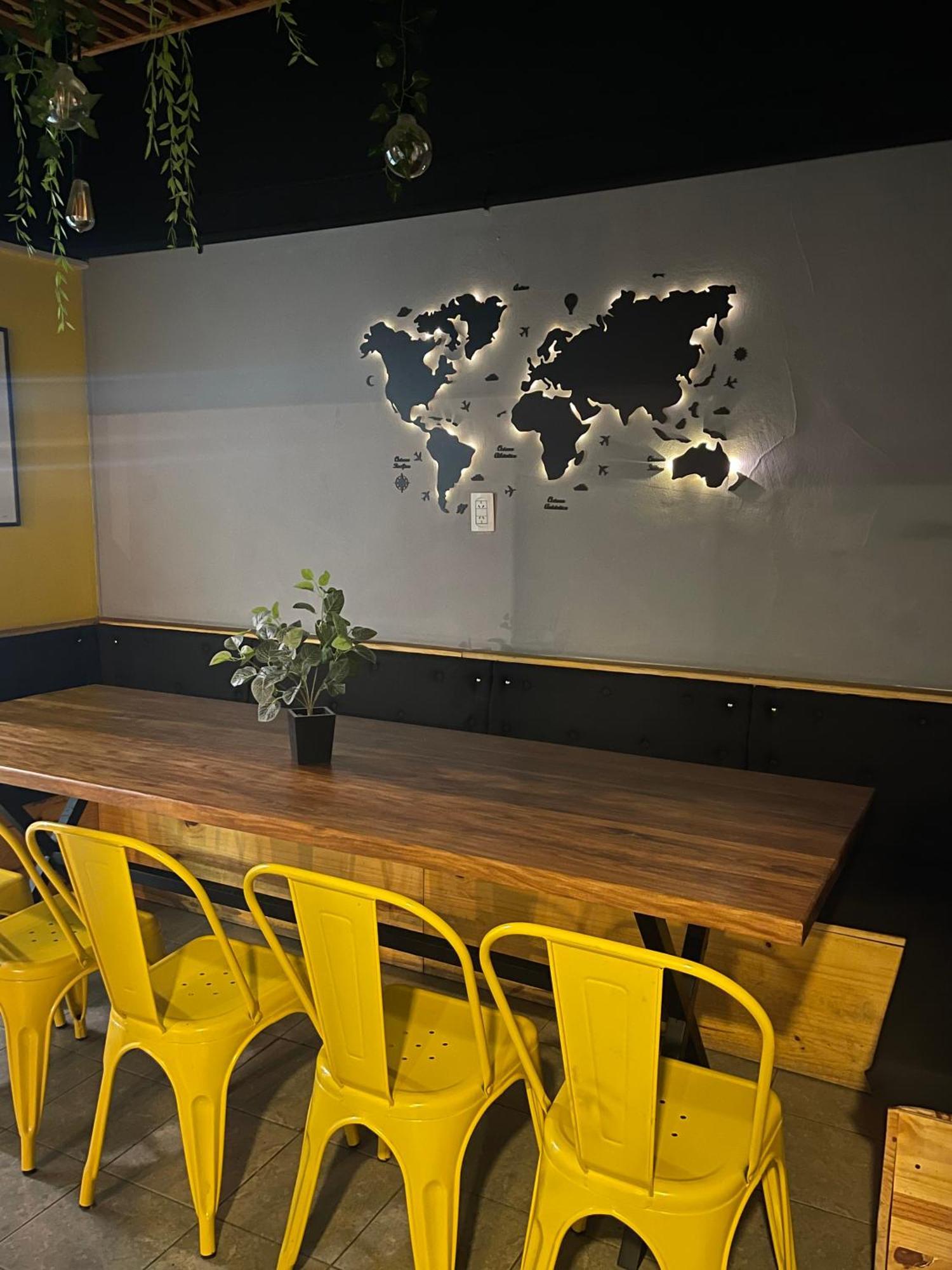 Mora Hostel Мендоса Экстерьер фото